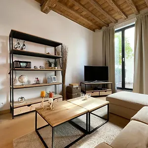 Begijnhof 102 Apartment
